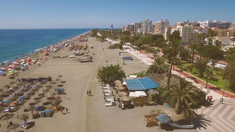 Apartamento Mila Torre Del Mar Exterior photo